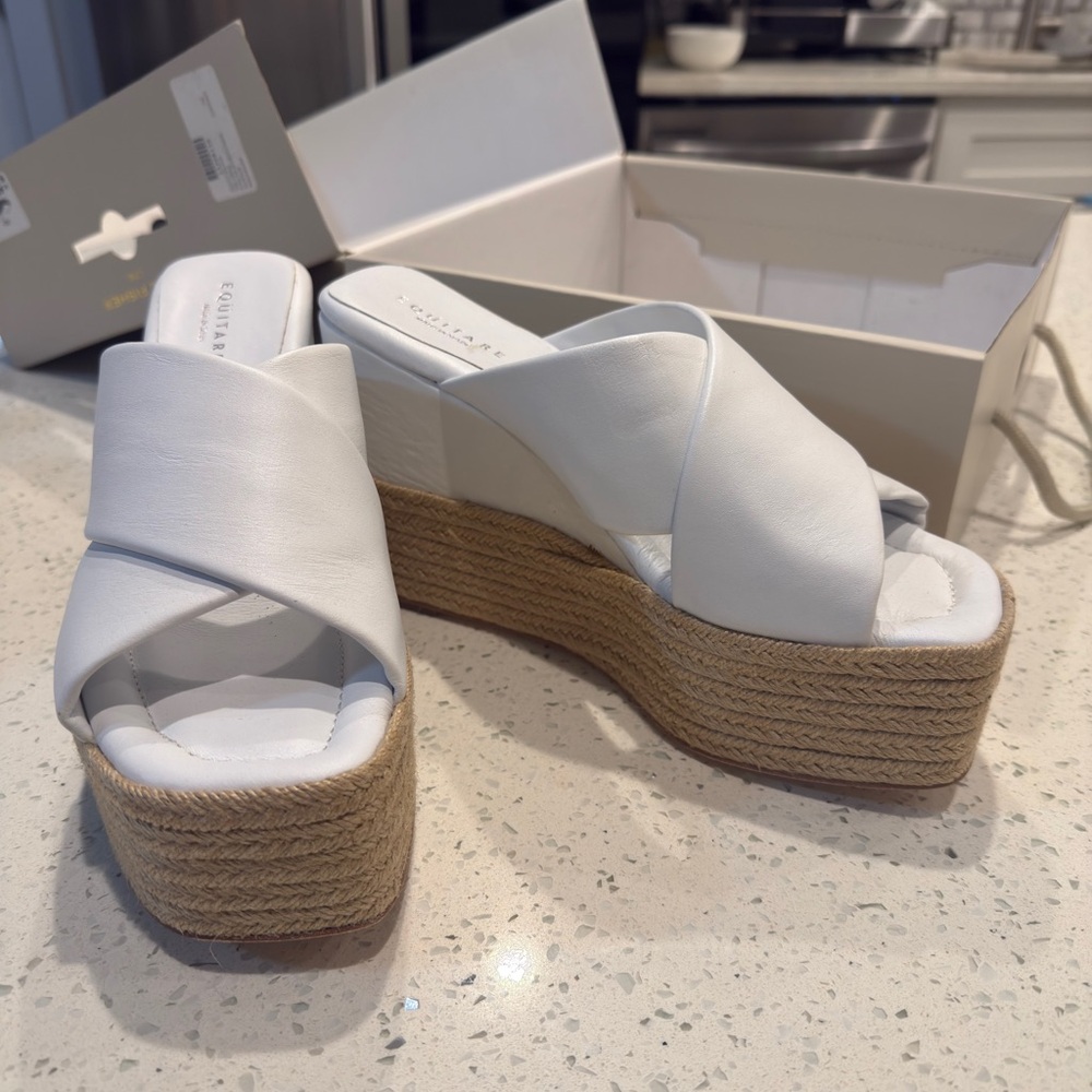 Marc Fisher Equitare Wedges